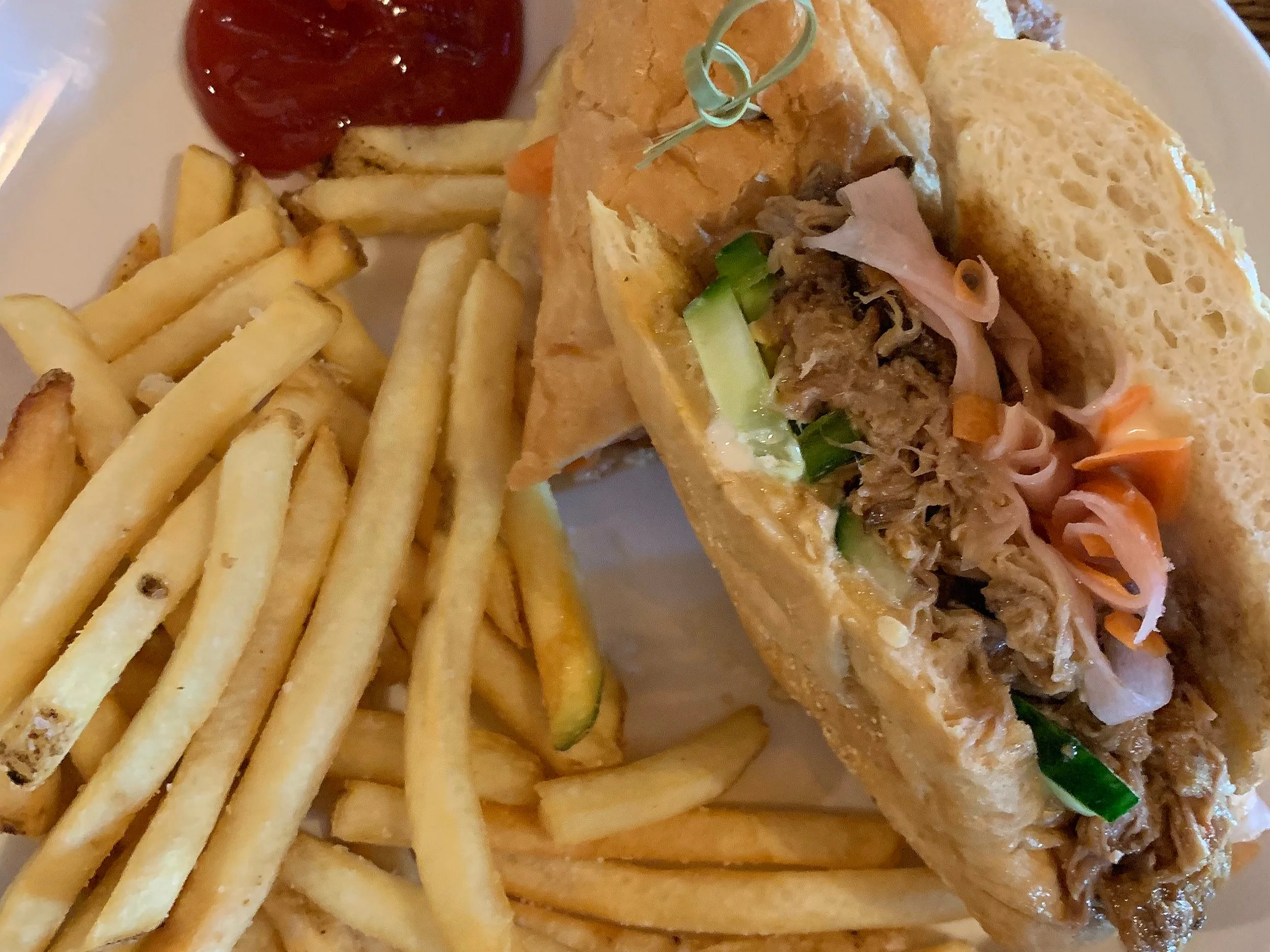 Spicy Bahn Mi sandwich with salty French fries