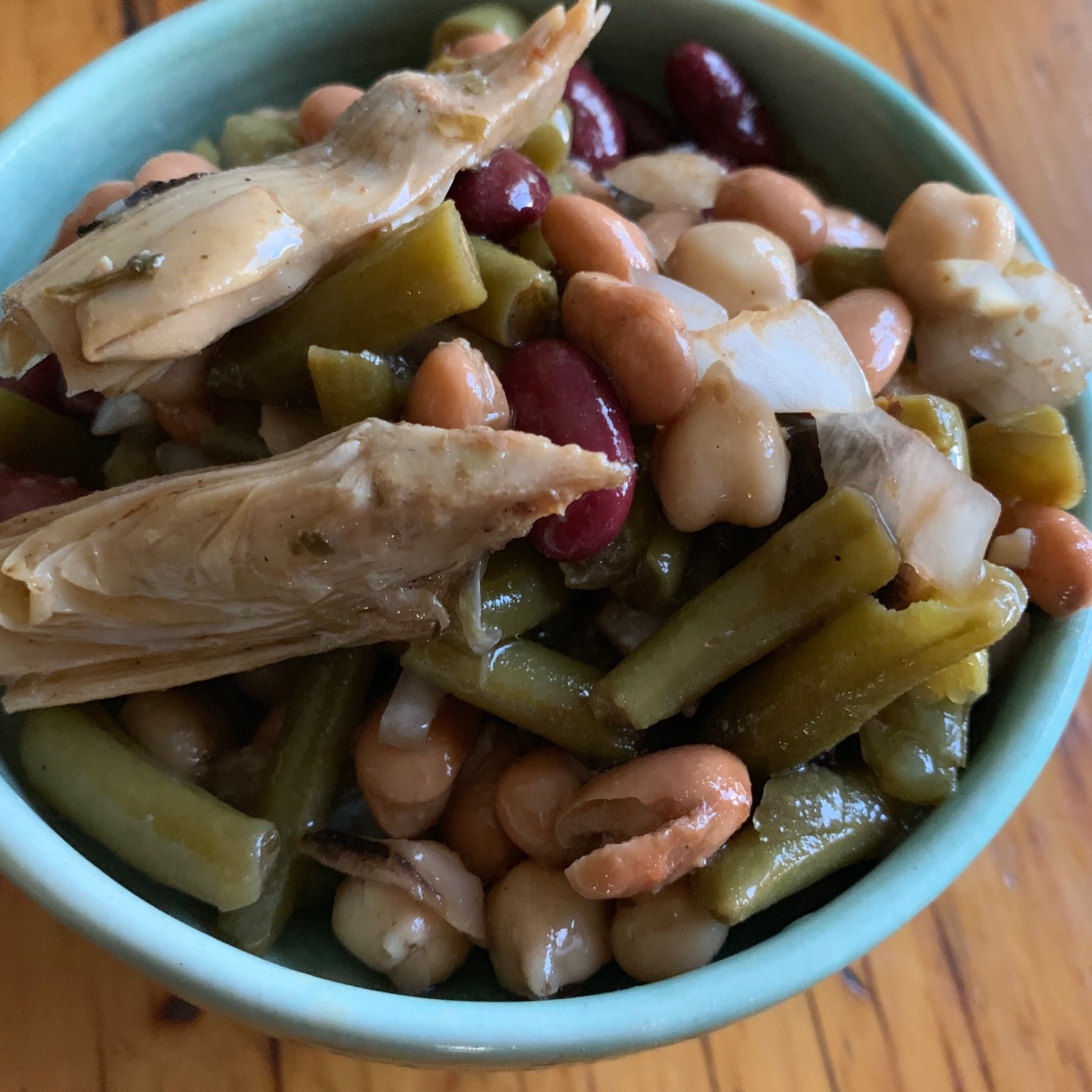 4 bean salad with marinated artichokes - good for pot lucks and picnics - GF + vegan