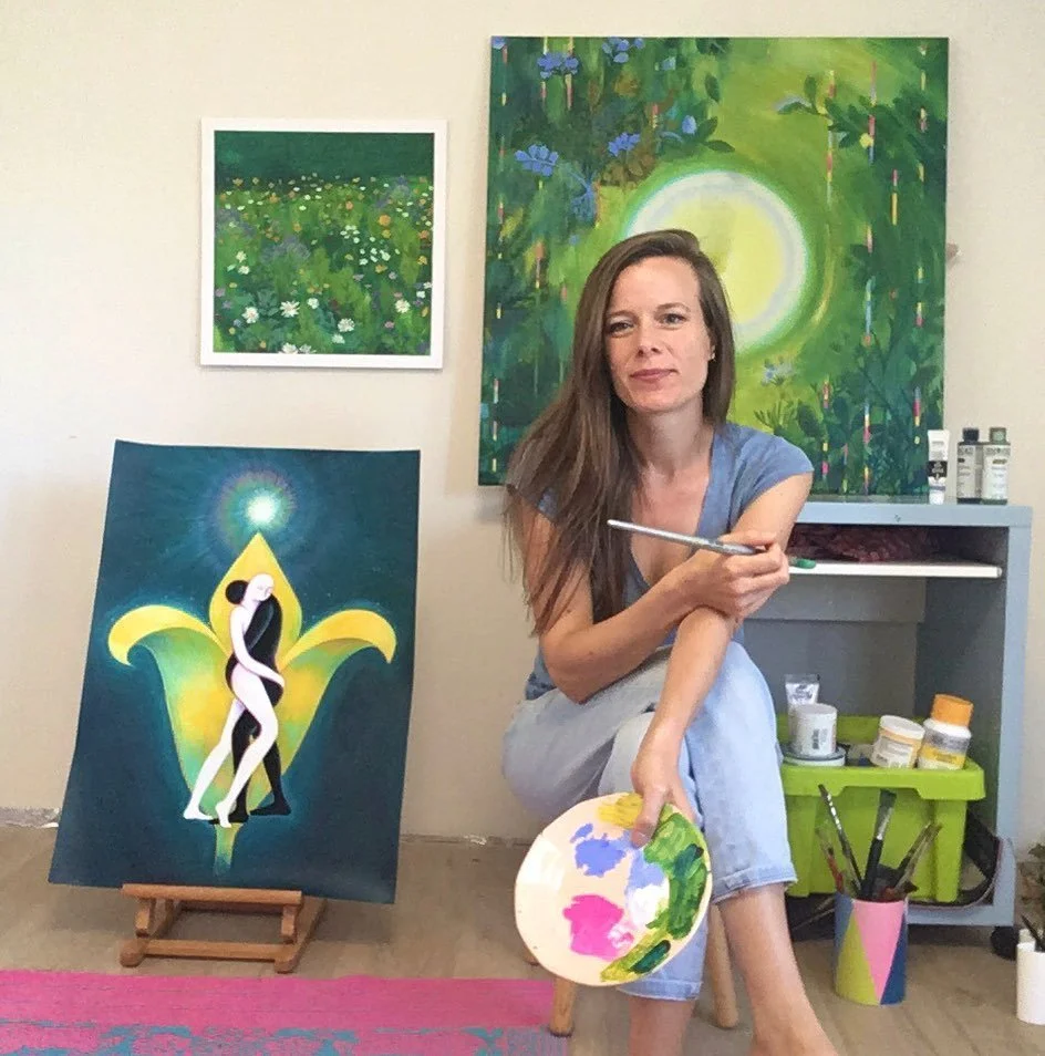 Naast het werk voor mijn geweldige klanten heb ik besloten om mij ook meer te verdiepen in het schilderen van eigen werk, ge&iuml;nspireerd door spirituele thema&rsquo;s, persoonlijke transformatie en de natuur.
Ik was wat onzeker of mijn werk wel al