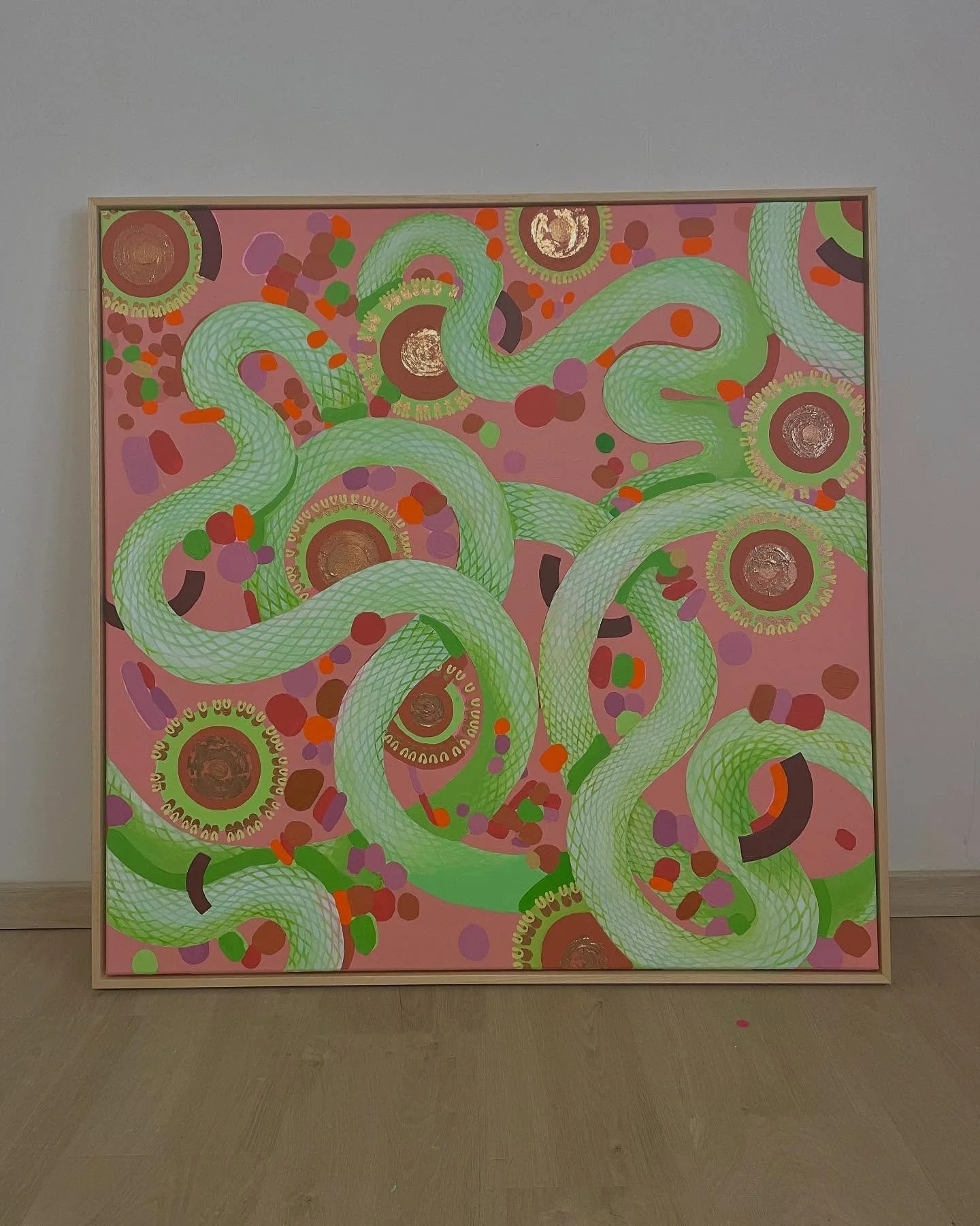 Mijn eerste werken die ik te koop aanbied. Best spannend&hellip; 😊
Ik heb er een mooie houten baklijst bij voorzien, maar zonder kan ook. Ik kom graag ook eens langs moest je twijfelen of het wel een match is met jouw ruimte.
Stuur mij gerust een be