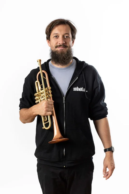 Aaron.jpg