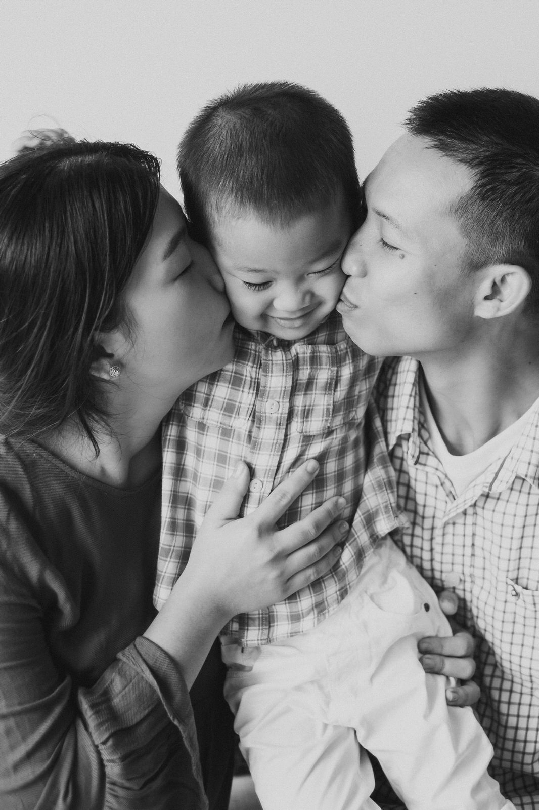 Ms-Chau family -26.jpg