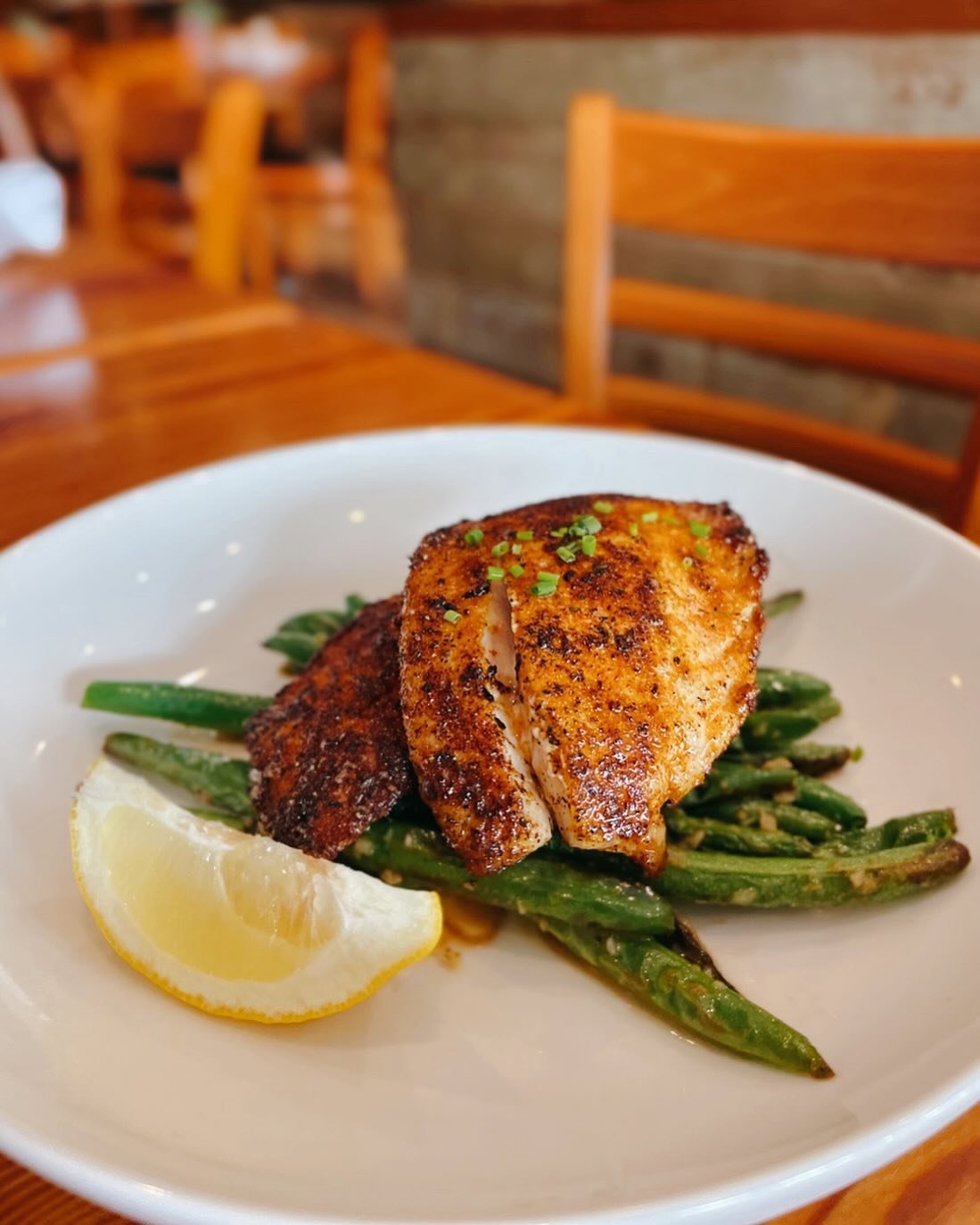 Dine with Us Today &amp; Enjoy Our Blackened Lunch Redfish over Saut&eacute;ed Haricot Verts! 🍽 Open 11AM to 9PM!