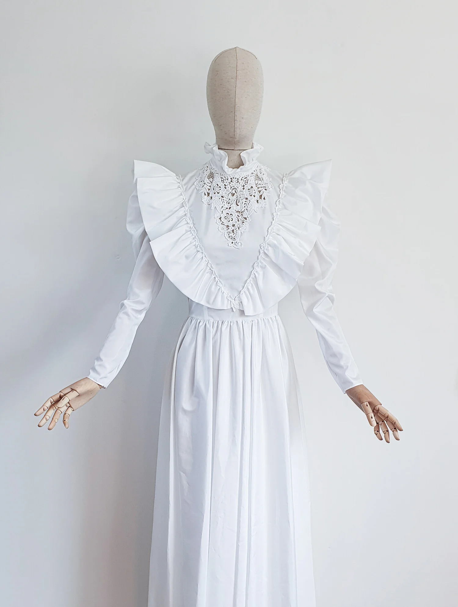 Vintage White Victorian Revival Gown, sz 8 Vintage White Victorian Revival Gown, sz 8