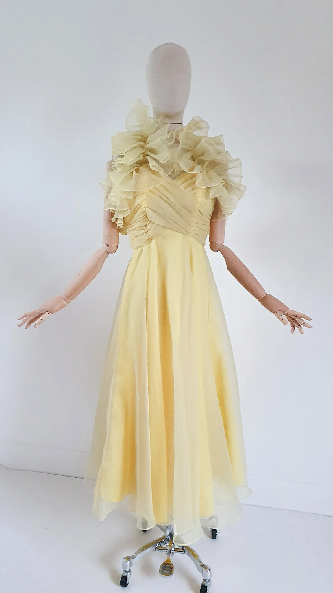 open lace back dress Simona Maxi Dress main image 0