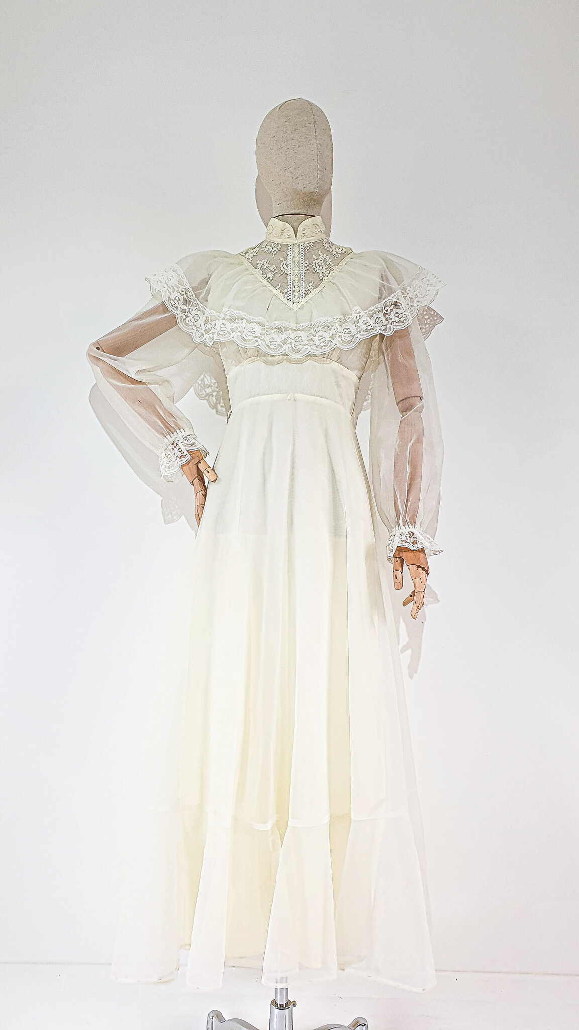 Dirty Fabulous — 1970's Cream Prairie Wedding Dress, sz - Main Image