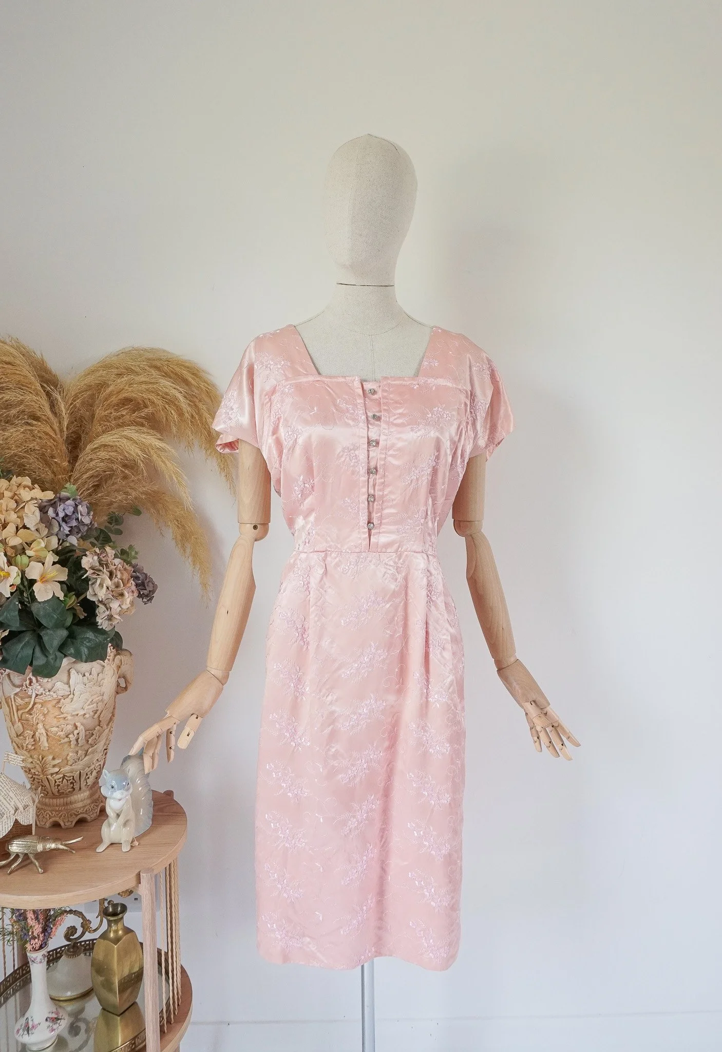 pink wiggle dress 80s Vintage Hot Pink Wiggle Dress