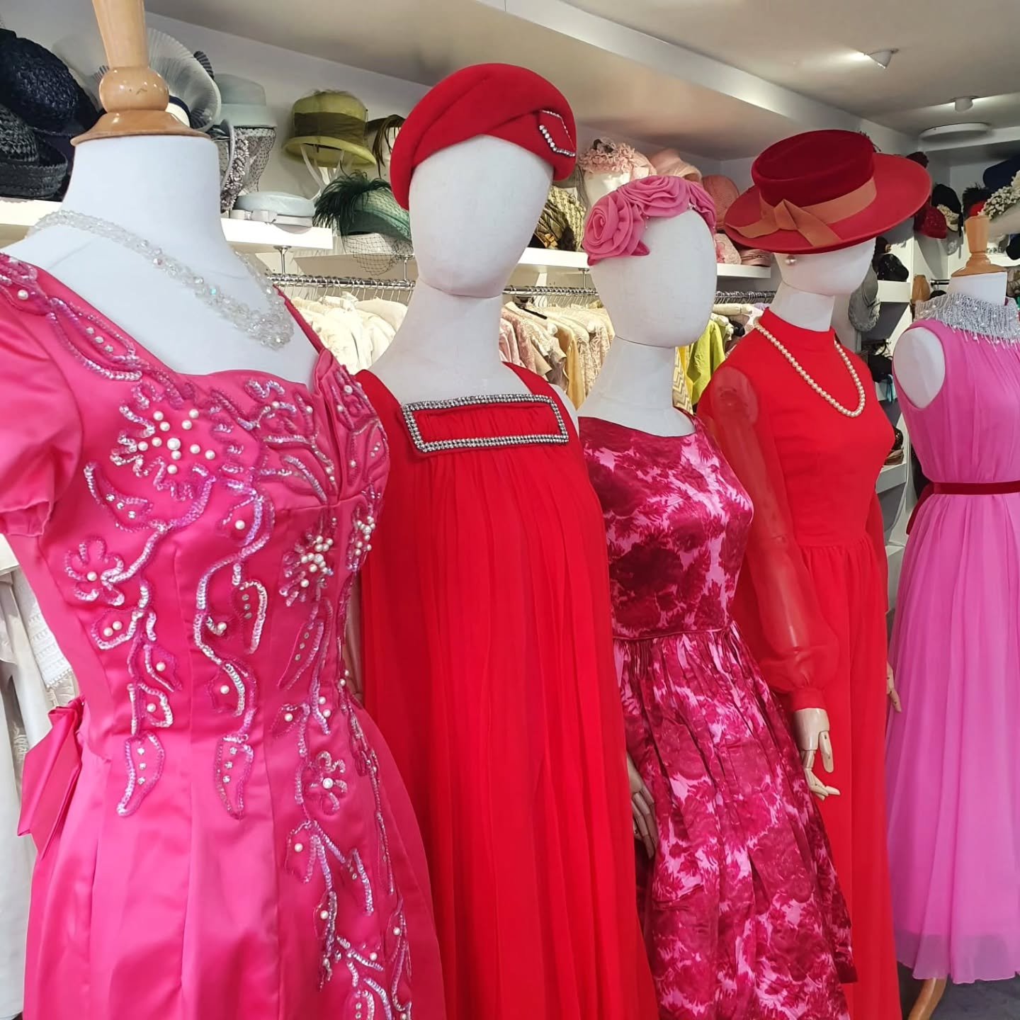 Planning our next few windows and feeling the need for a dopamine mood boost! ❤️ ➡️➡️➡️ Swipe through to see some of our past vibrant windows.