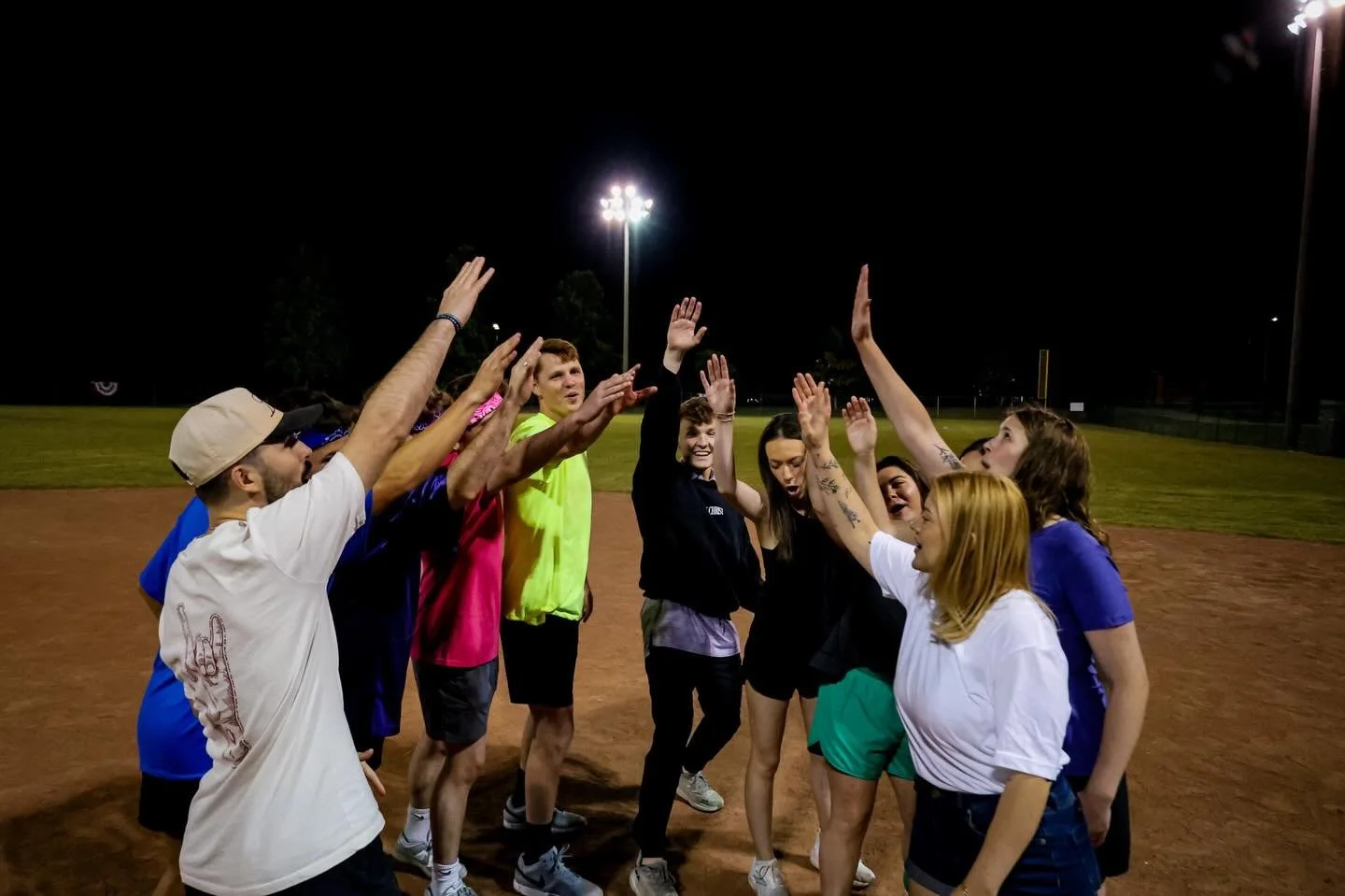 KICKBALL THIS THURSDAY🙌
&bull;
&bull;
&bull;
Get HYPED it&rsquo;s kickball week!! Still want to play? Shoot us a dm and we will get you on a team. Games will start at 6pm! 
&bull;
&bull;
&bull;
6pm | Upward Park
