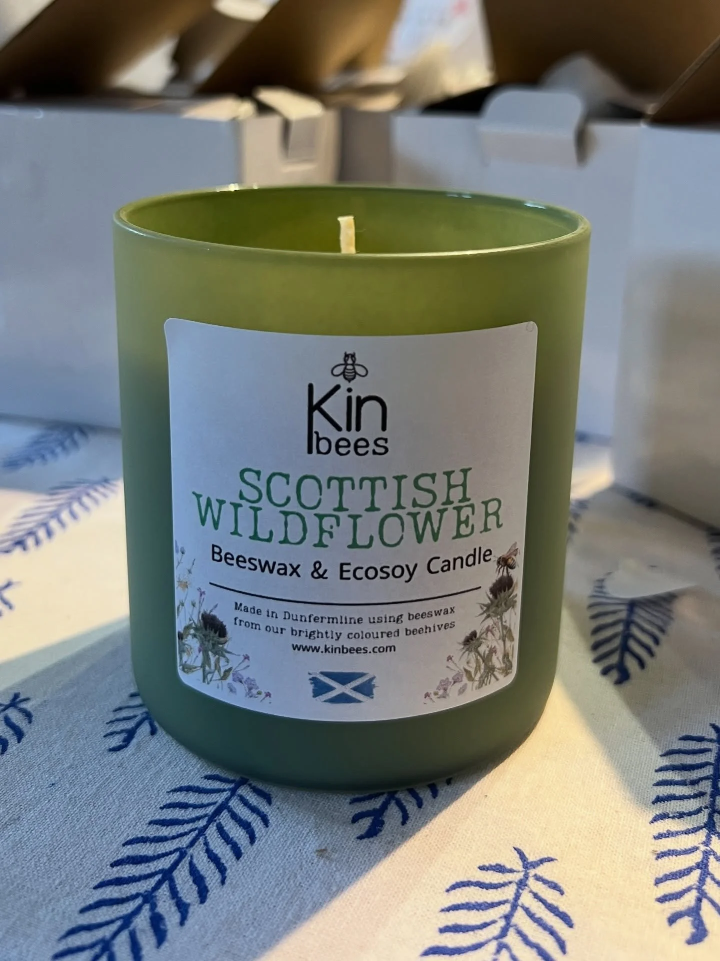 Back in stock. It was a busy Sunday! 

Bee Festive candles landing soon 🎄