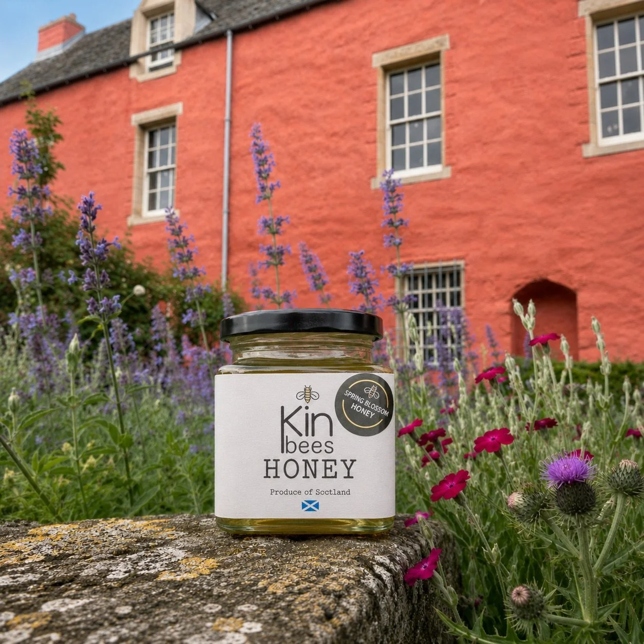 ⭐️RESTOCK⭐️ at @abbot.house 

That was fast! The first batch sold out over the weekend but don&rsquo;t worry we&rsquo;ve taken a break from finishing spring harvest to jar more delicious fresh honey and it will be on the shelf for 10am today! 

Also 