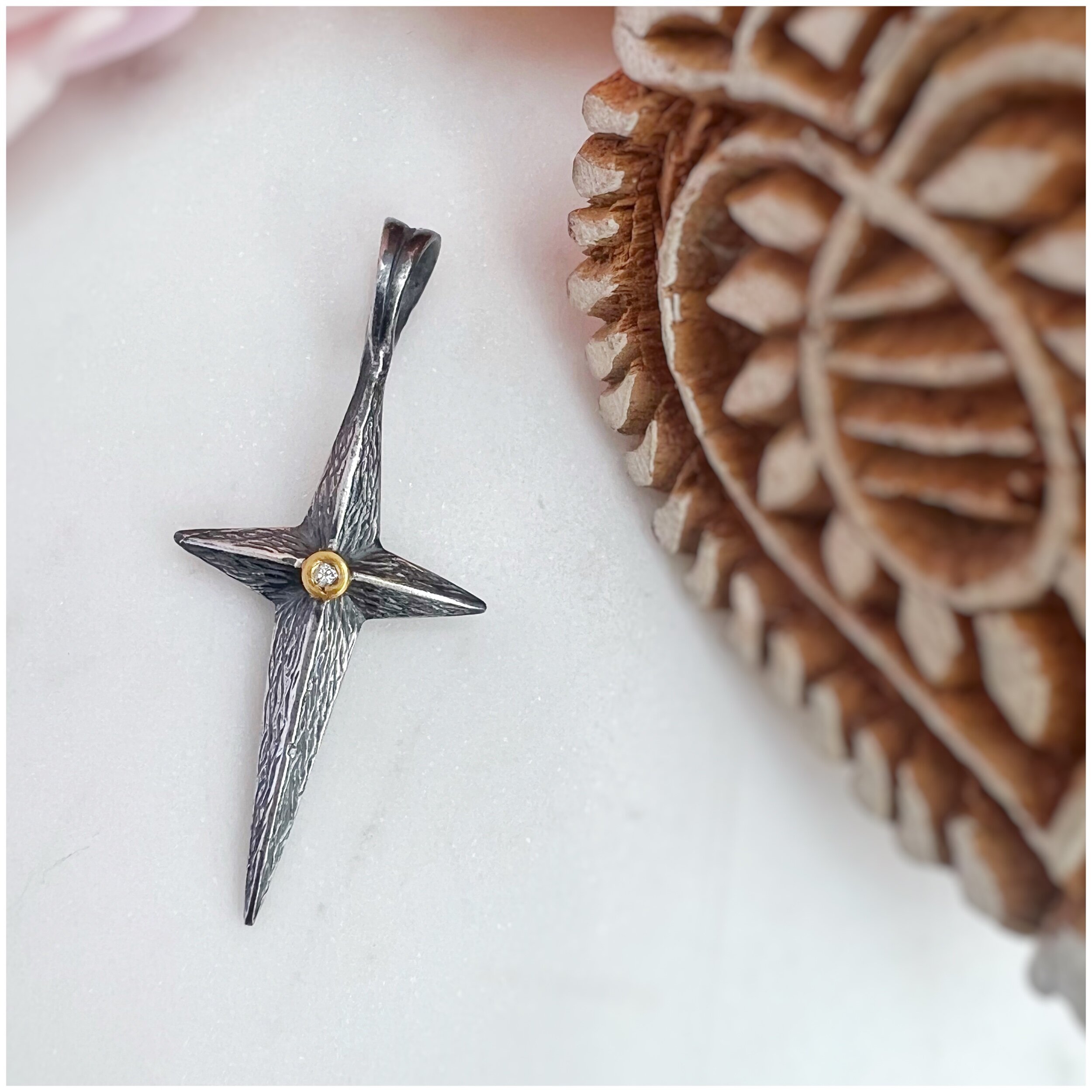 3C24752D-200F-4F8A-9E69-3216BF70F670