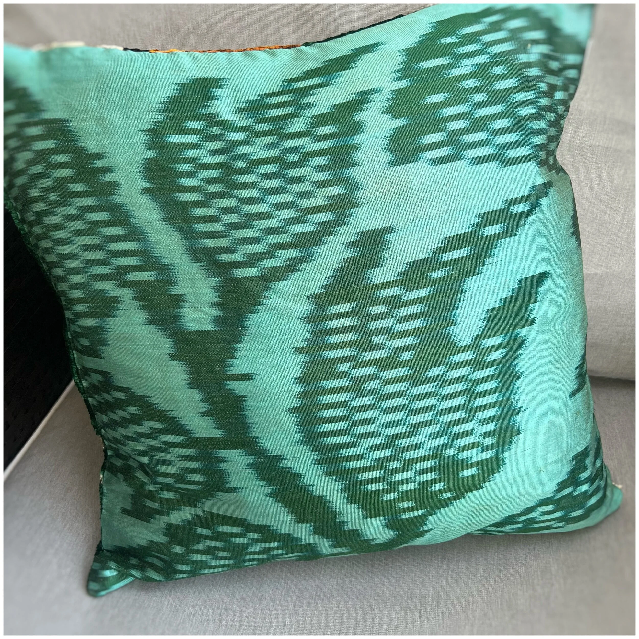 BCCBFB32-4747-4F9A-8BD1-7CD5E6F4F392