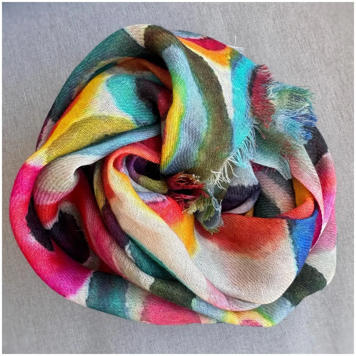 Happy &ldquo;Special Edition&rdquo; Friday!  I am back in Nashville after a whirlwind week at the Christmas Markets ...its always crammed in and crazy to get there and back in a condensed trip ...but also totally worth it. While I&rsquo;m back ...wor