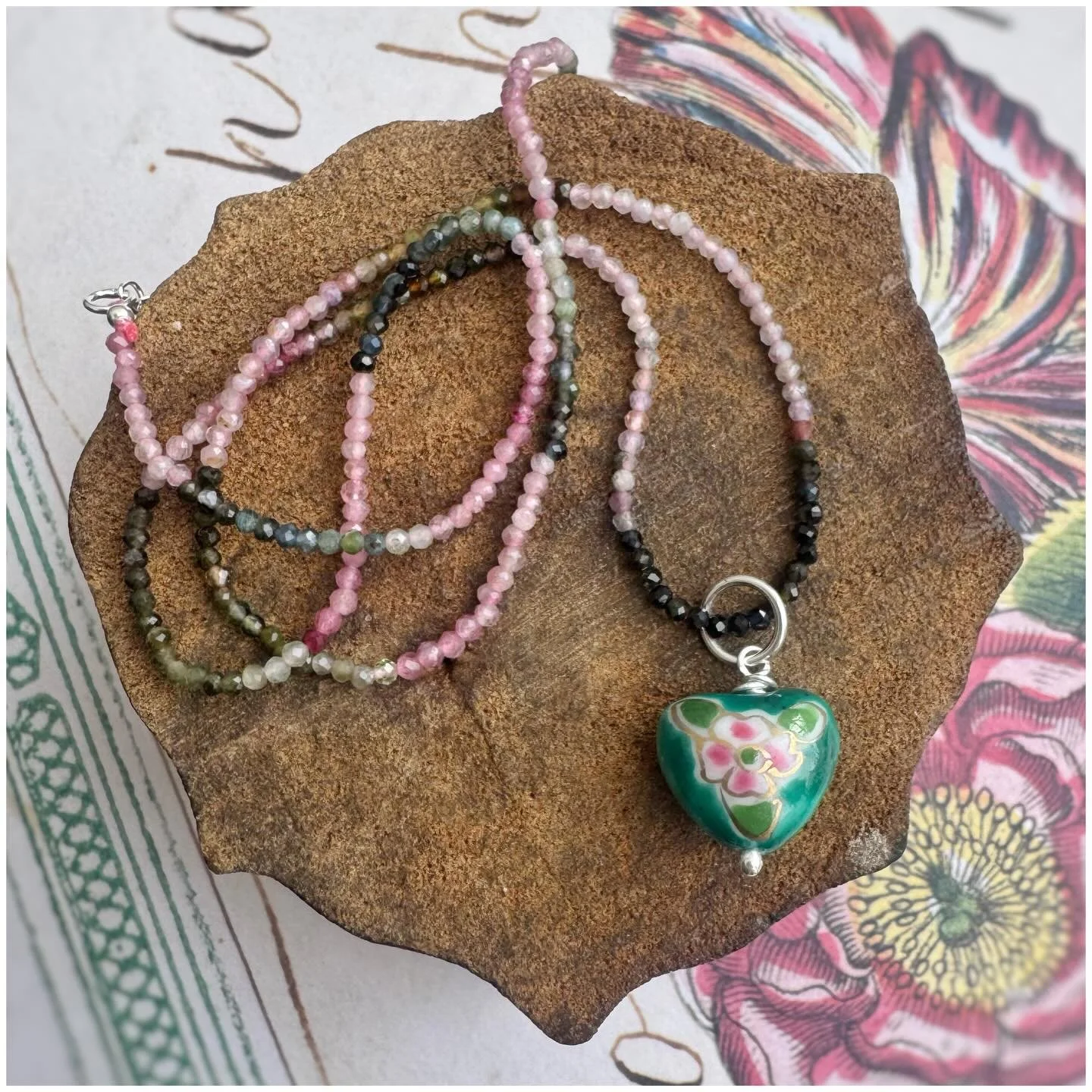 Happy Friday! For the last Friday of the year, I wanted a special Friday Feature that symbolized an end and a beginning ...moving into a new year. Tourmaline is the perfect gemstone for transitions. A stone of protection, balance, grounding (its actu