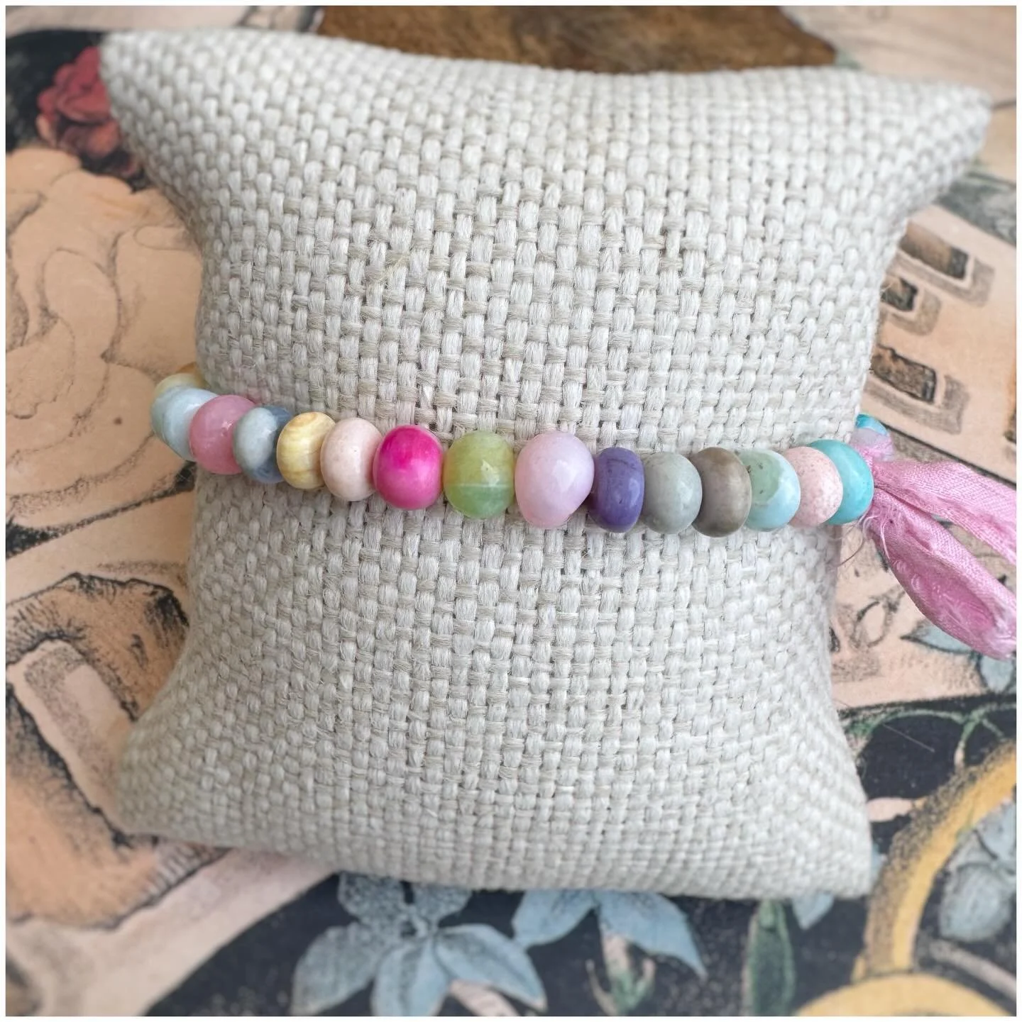 Happy Friday !! Mother&rsquo;s Day is around the corner ...and I always like to have a beautiful little piece perfect for the Moms / Sisters / BFFs / Daughters in our lives ...pretty much everyone. I chose these lovely mixed pastel Opals to use and m