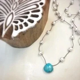 turquoise-nini---insta.jpg