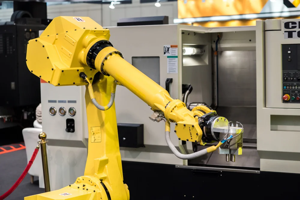 Fanuc_Robotics_Operator_Engineer_School_Classes.jpg
