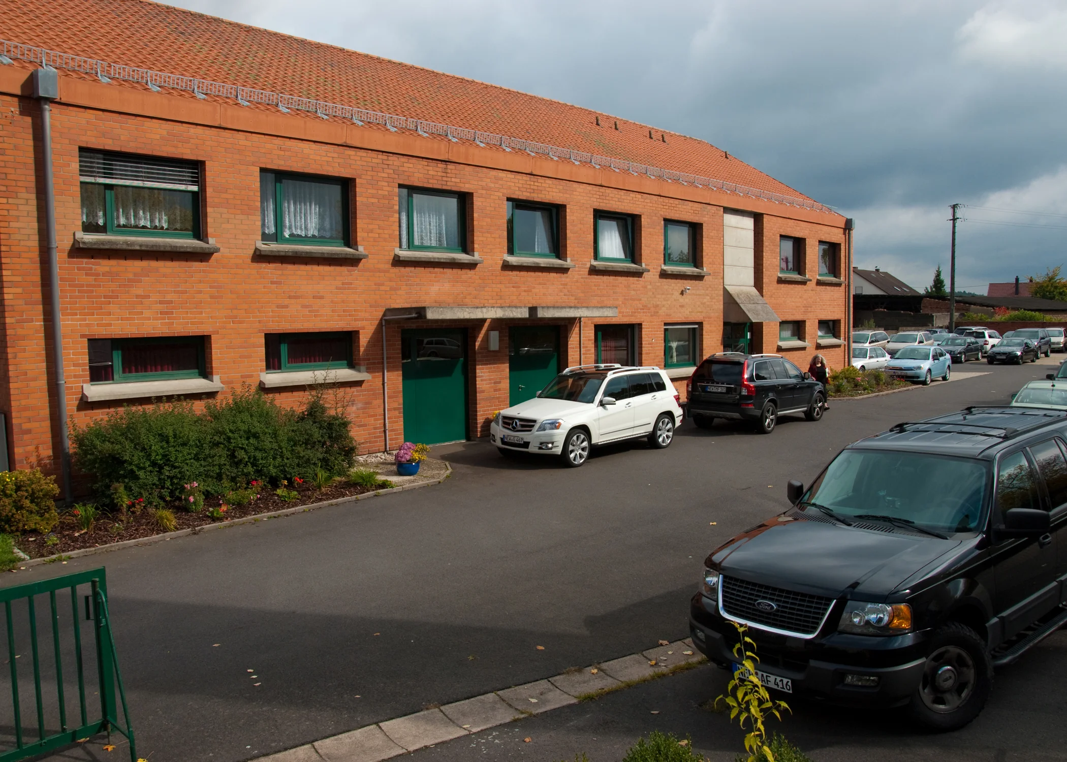 Building with Parking Lot1.jpg