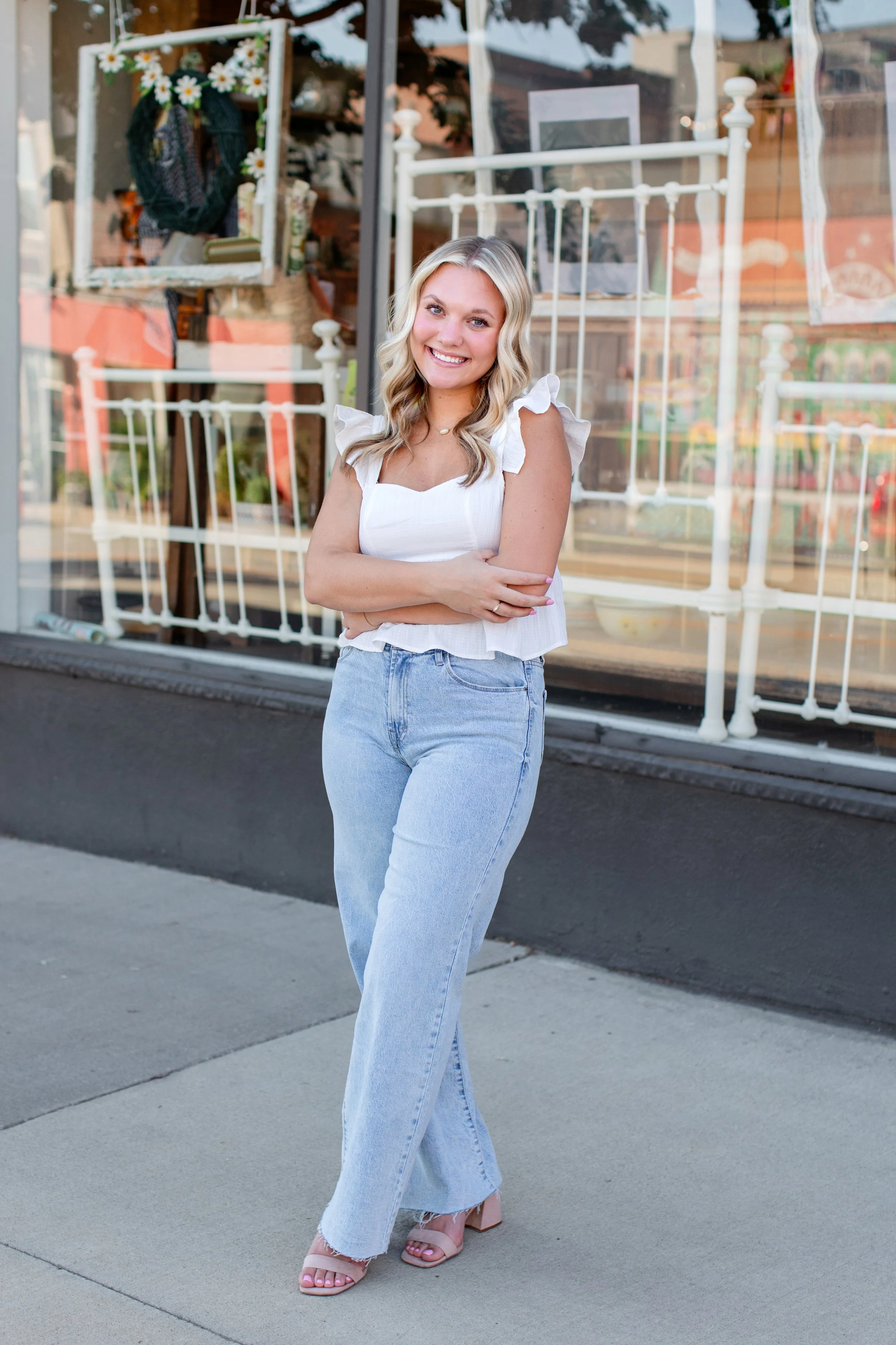 Des Moines Senior Photographer-31.jpg