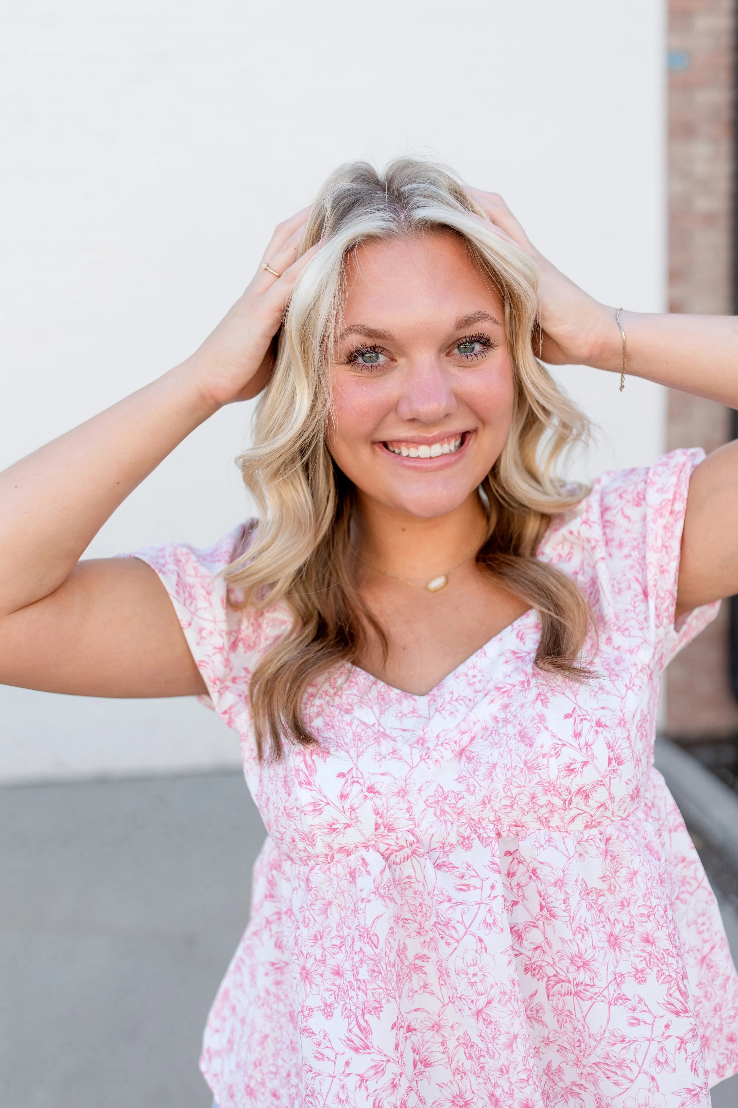 Des Moines Senior Photographer-89.jpg