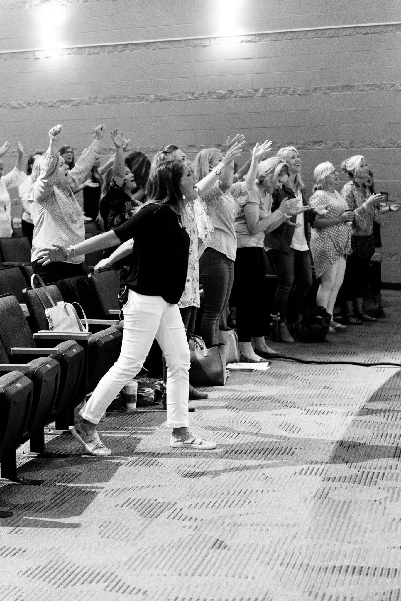 worship3.jpg