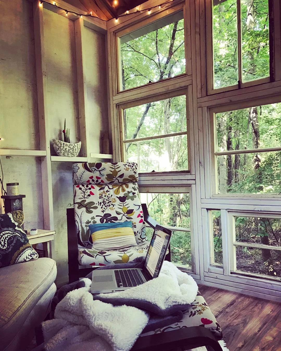 The treehouse office—Inside. I think anybody could find their muse here!