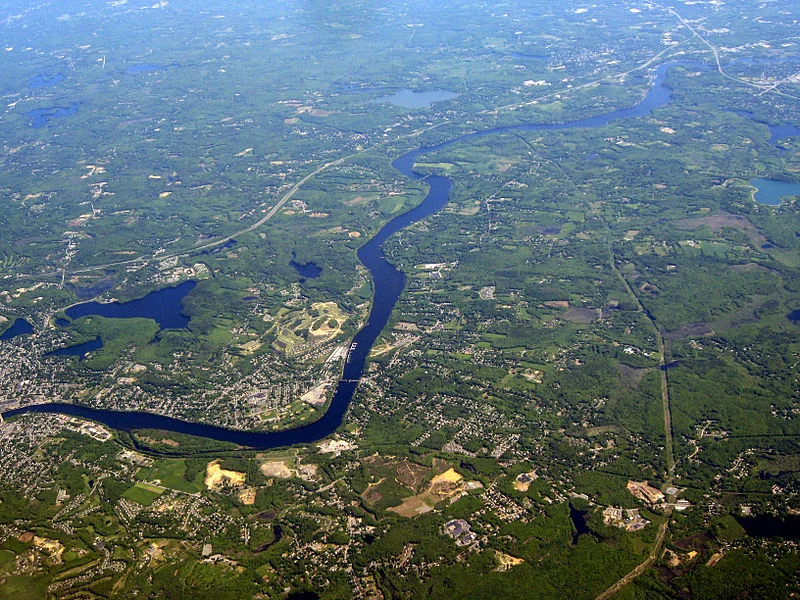 800px-Merrimack-river-aerial-haverhill-newburyport.jpg