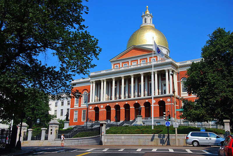 Massachusetts Legislature Approves August 10-11 Sales Tax Holiday Weekend