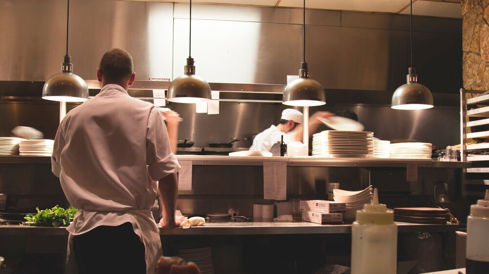 Senate&nbsp;Passes Bill to Support Restaurants During COVID-19