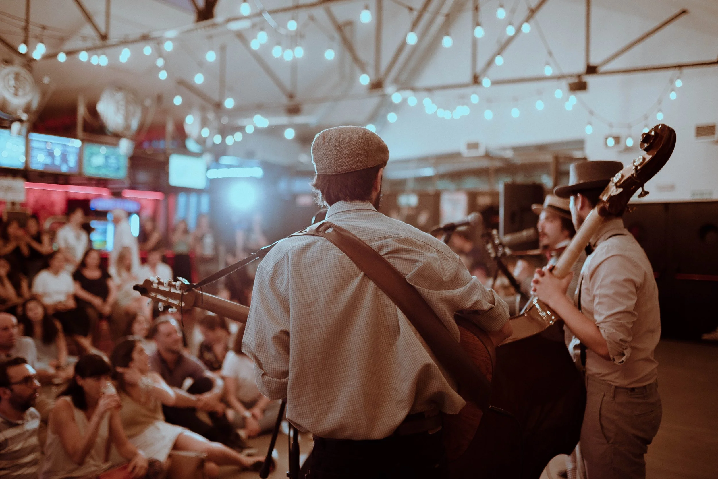 Sofar Sounds concert LIVE at Vector