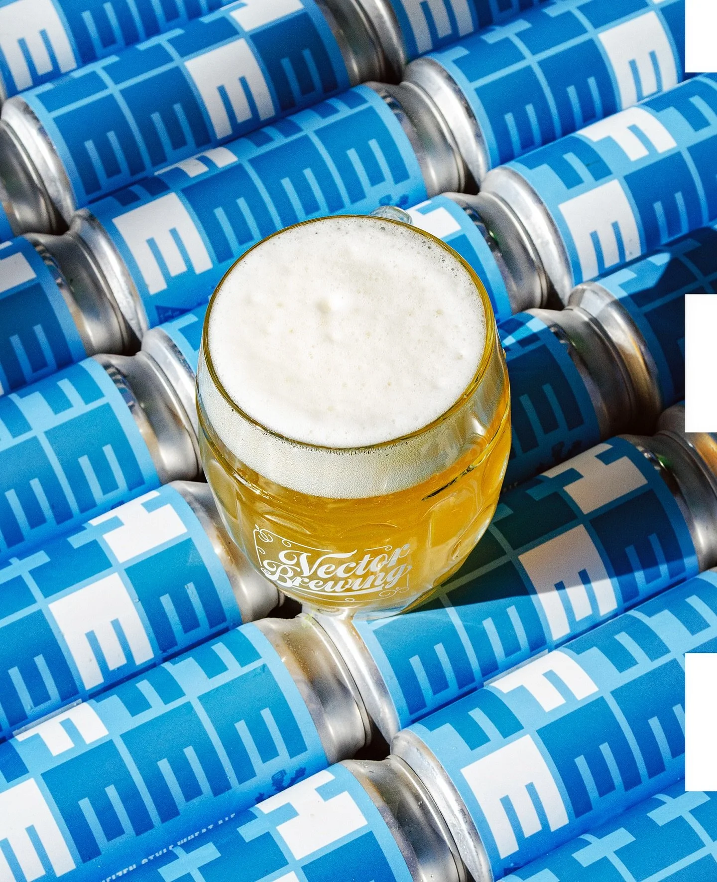 🌞 𝐇 𝐄 𝐅 𝐄 🌾 Hefeweizen-style Wheat Ale / 5.1% ABV

Like a warm ray of sunshine beaming through your window, Hefe has arrived to put you at ease. Hefe is simple. Hefe is uncomplicated. Hefe is everything you want in an easy-drinking beer, yet st