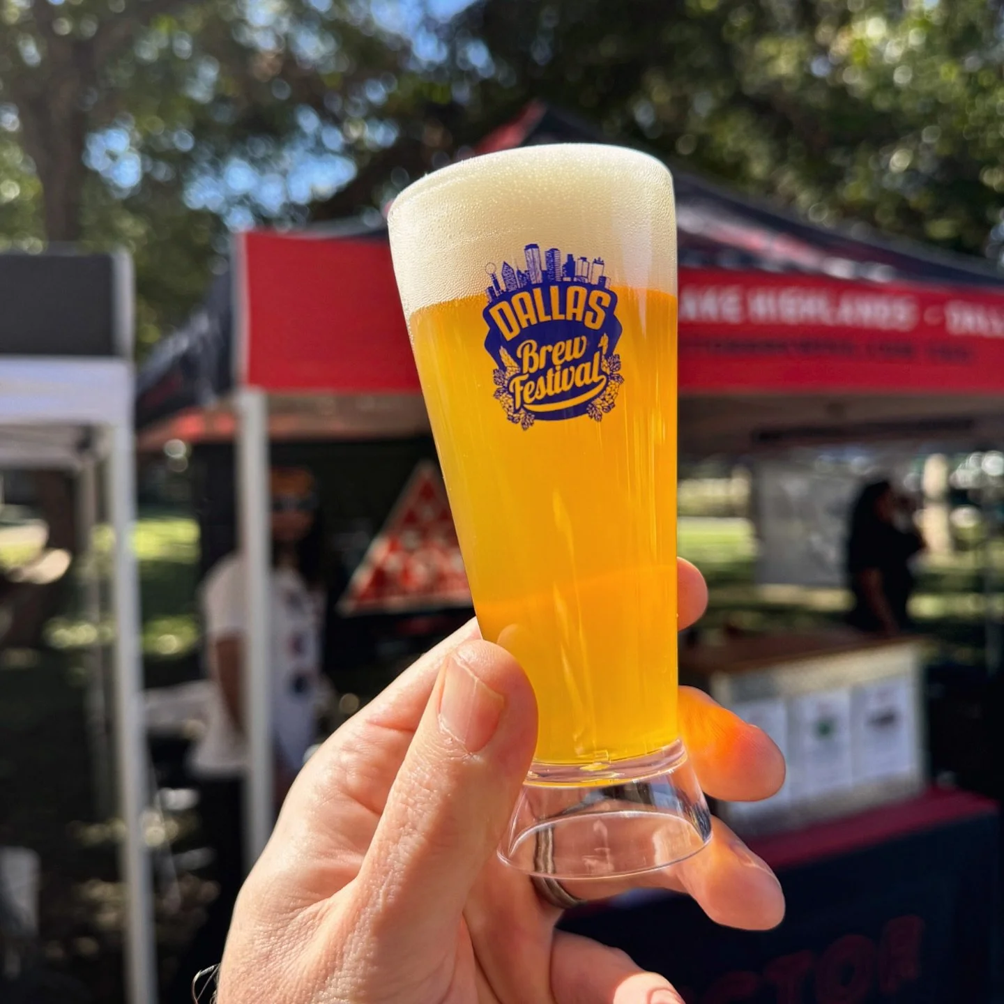 @dallasbrewfestival returns to Old City Park this Saturday, Oct. 25, and we’re stoked to be joining the fun once again!
๐บ Enjoy samples from over 30 breweries and tons of amazing beer
๐ฎ Some of Dallas’ best food trucks 
๐ถ 80&rsqu