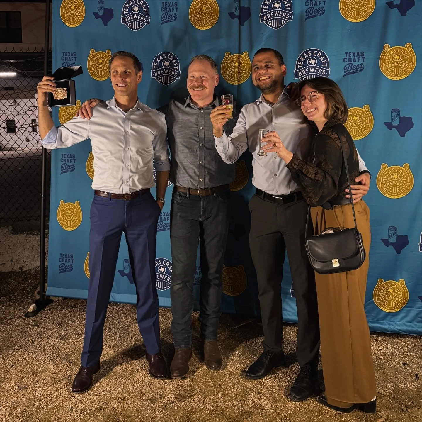 Super proud to have won the People&rsquo;s Choice Award at the @txcraftbrewers Legislative Pro-Am! Our hazy citrus IPA, Sine Die, that we brewed with @nathanjohnsontx, took top honors.

Looking forward to working with Senator Johnson&rsquo;s office, 
