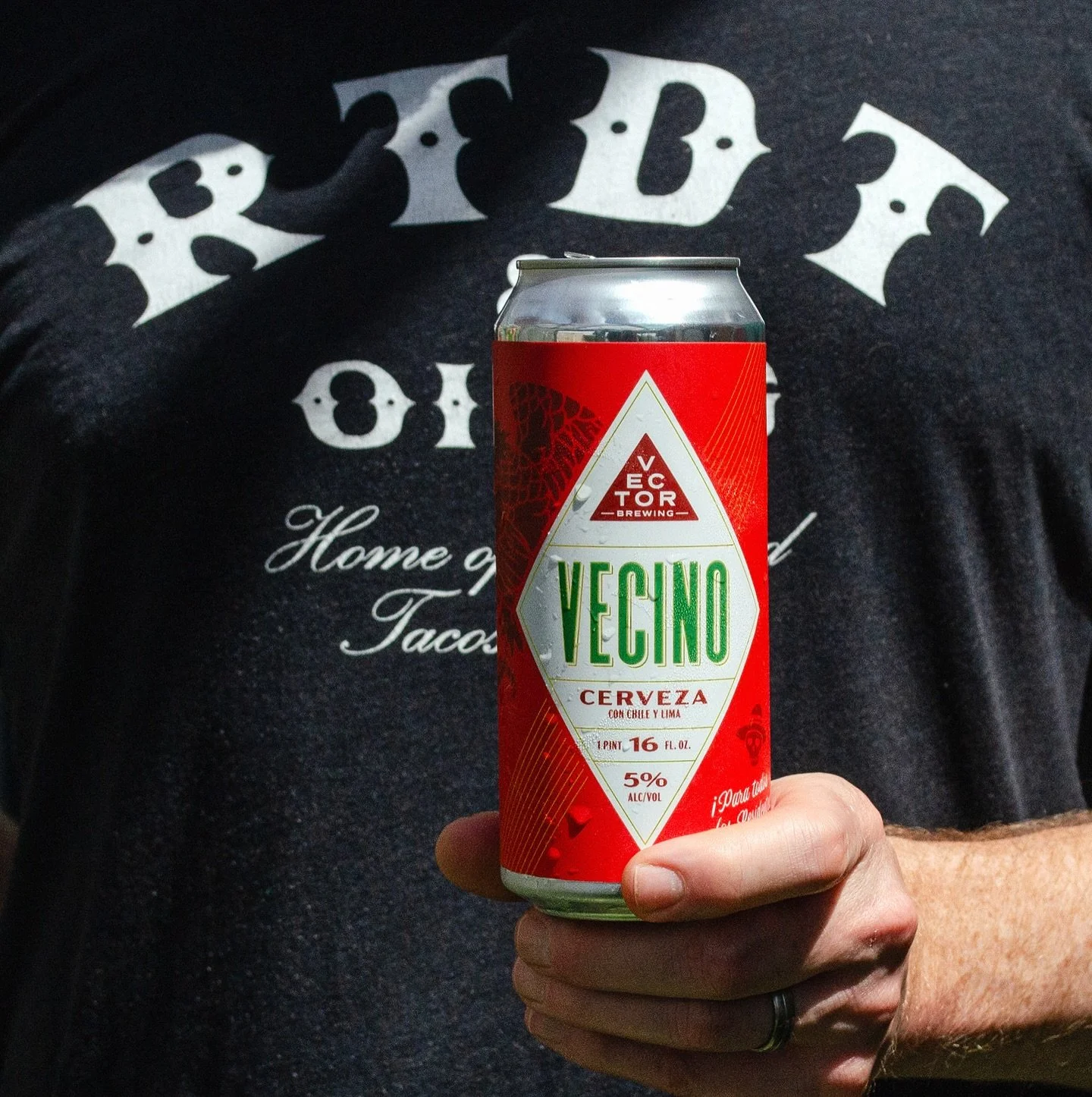 ✨CINCO DE VECINO!✨

We can&rsquo;t think of a better way to celebrate Cinco de Mayo than with our neighbors @residenttaqueria and the return of our collaborative Mexican-style lager, Vecino Cerveza!

This super-crushable lager is brewed with Resident