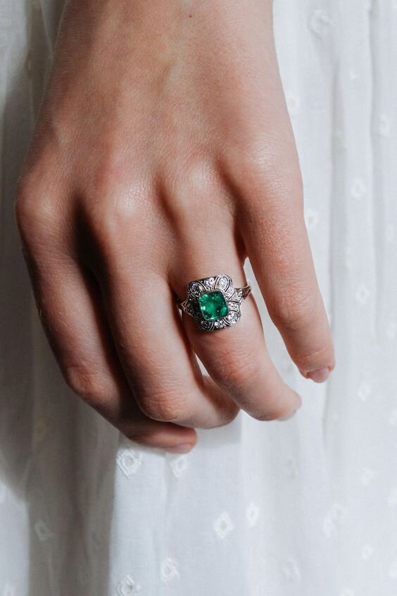 Arwen Emerald Engagement Ring Gold Moissanite Diamond Engagement Ring  Whimsical Fantasy Ring Fairytale Ring - Etsy