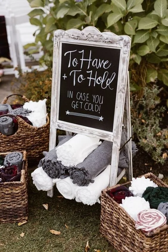 Simple Tips to Keep Your Guests Warm for Your Winter Wedding