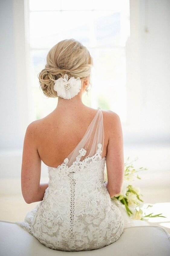 The Best Bridal Hairstyles for Each Type of Dress  Lily  Lime