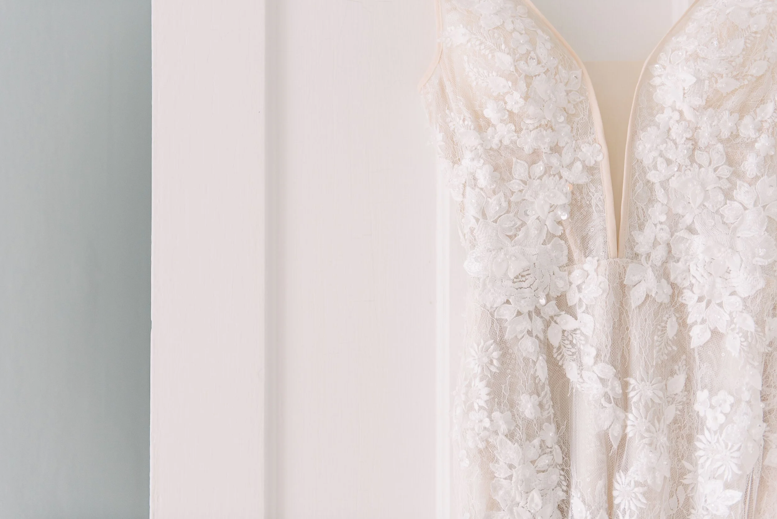 Tips For Wedding Dress Shopping Through COVID-19
