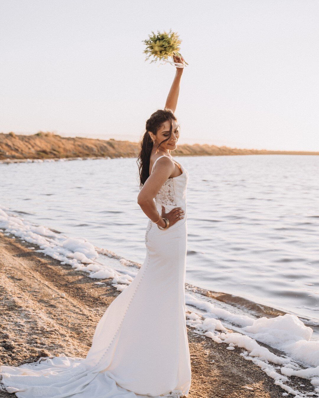 Golden hour vibes 🌅✨We&rsquo;re so excited about this shoot we couldn&rsquo;t help but to give you a proper sneak peek! Shot at the beautiful Alviso Marina County Park, this styled shoot keeps it simple, letting our Yuri gown shine in all of its stu