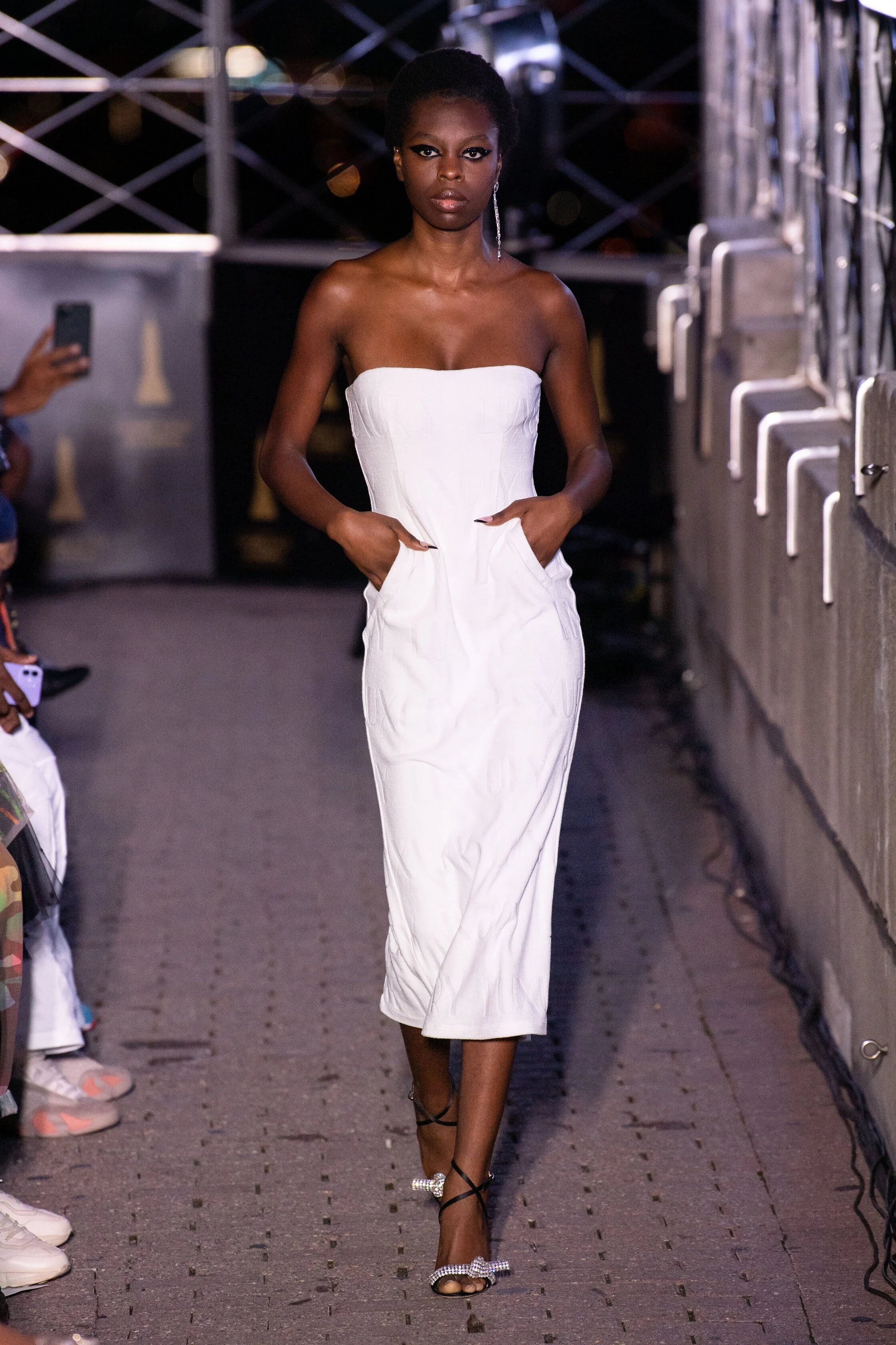 5 Trends From NYFW Spring/Summer 2022 to Inspire Your Wedding Dress