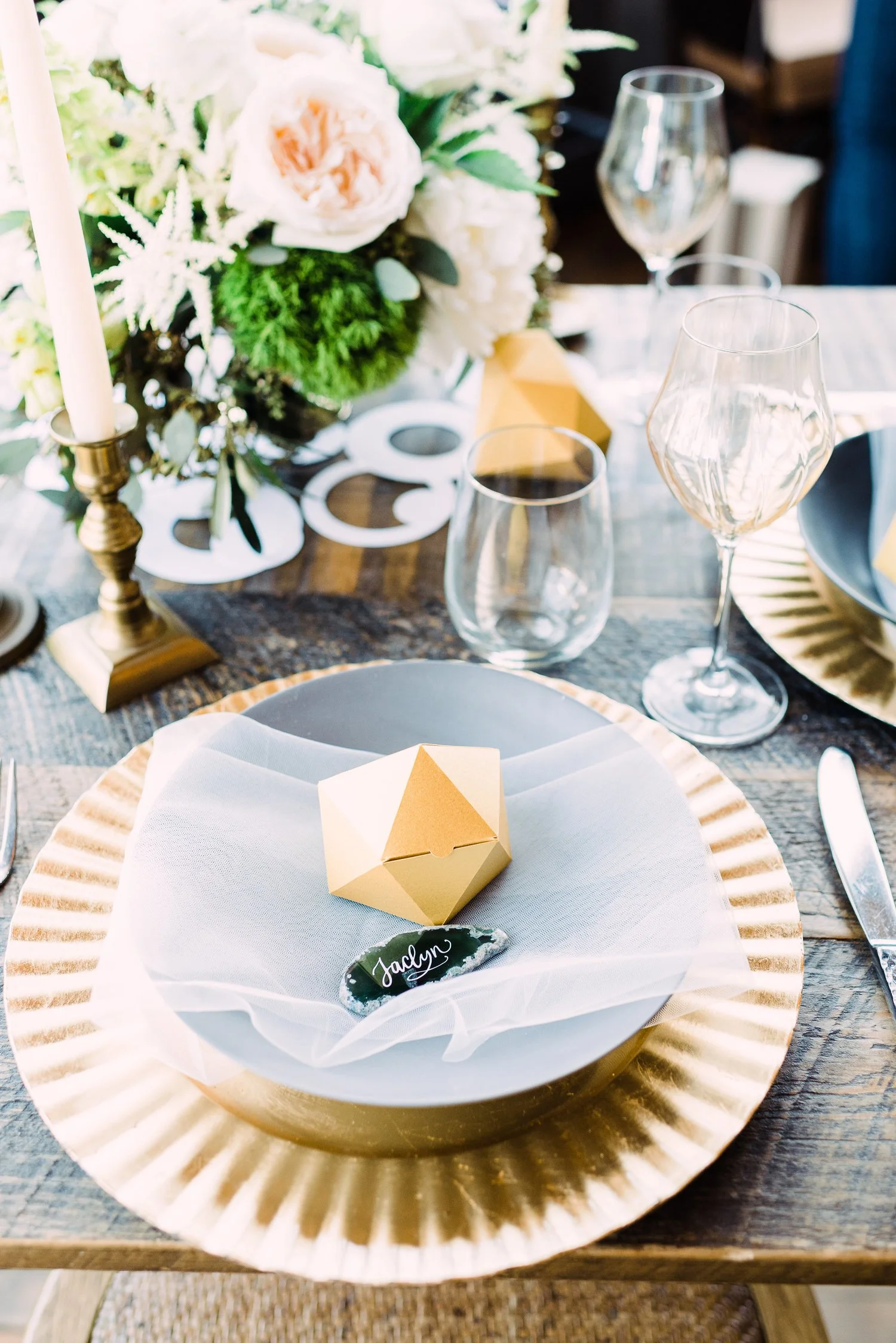 6 Tips For Creating A Wedding Reception Seating Chart 