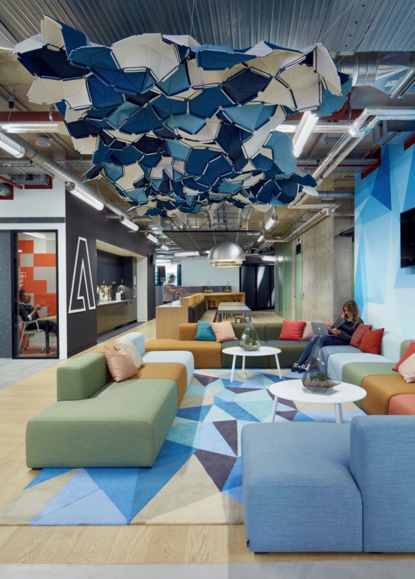 Adobe Shoreditch G 003.jpeg