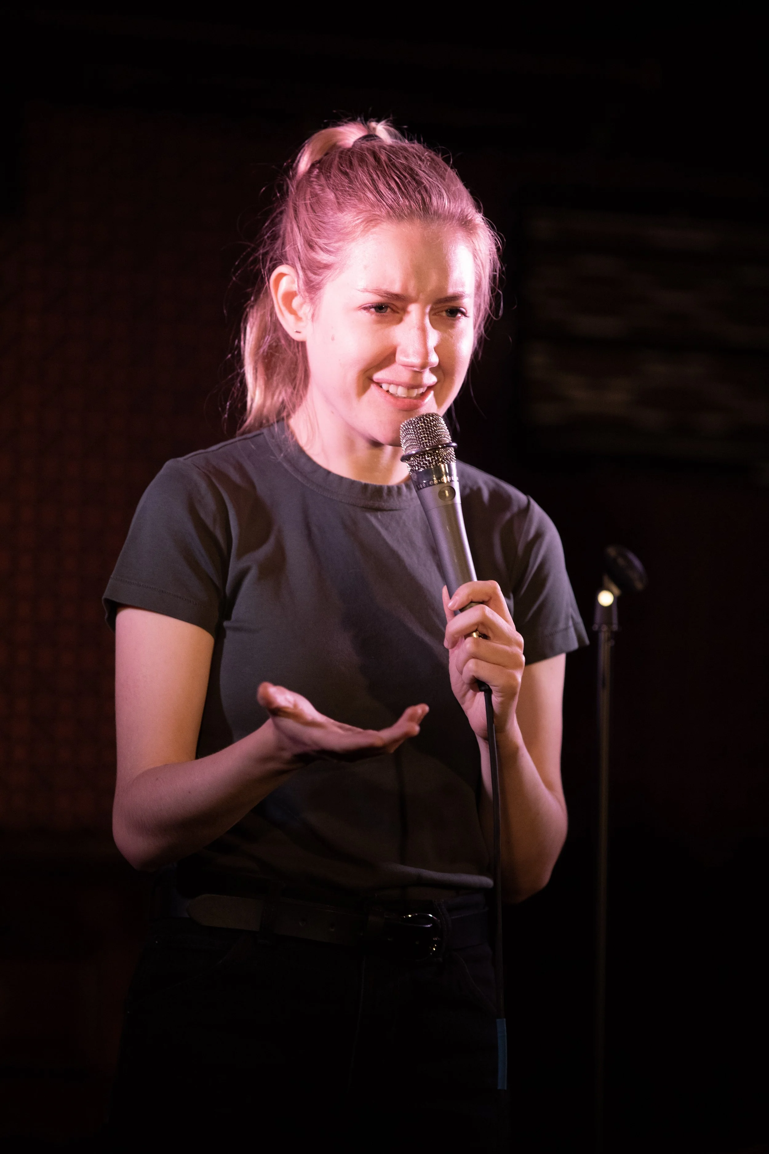 Bio — ISABEL HAGEN