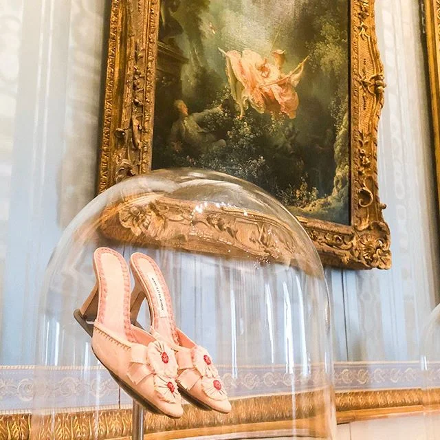 This painting to IRL shoe toss was an early highlight of the week 👠✨ #omgshoes #manoloblahnik