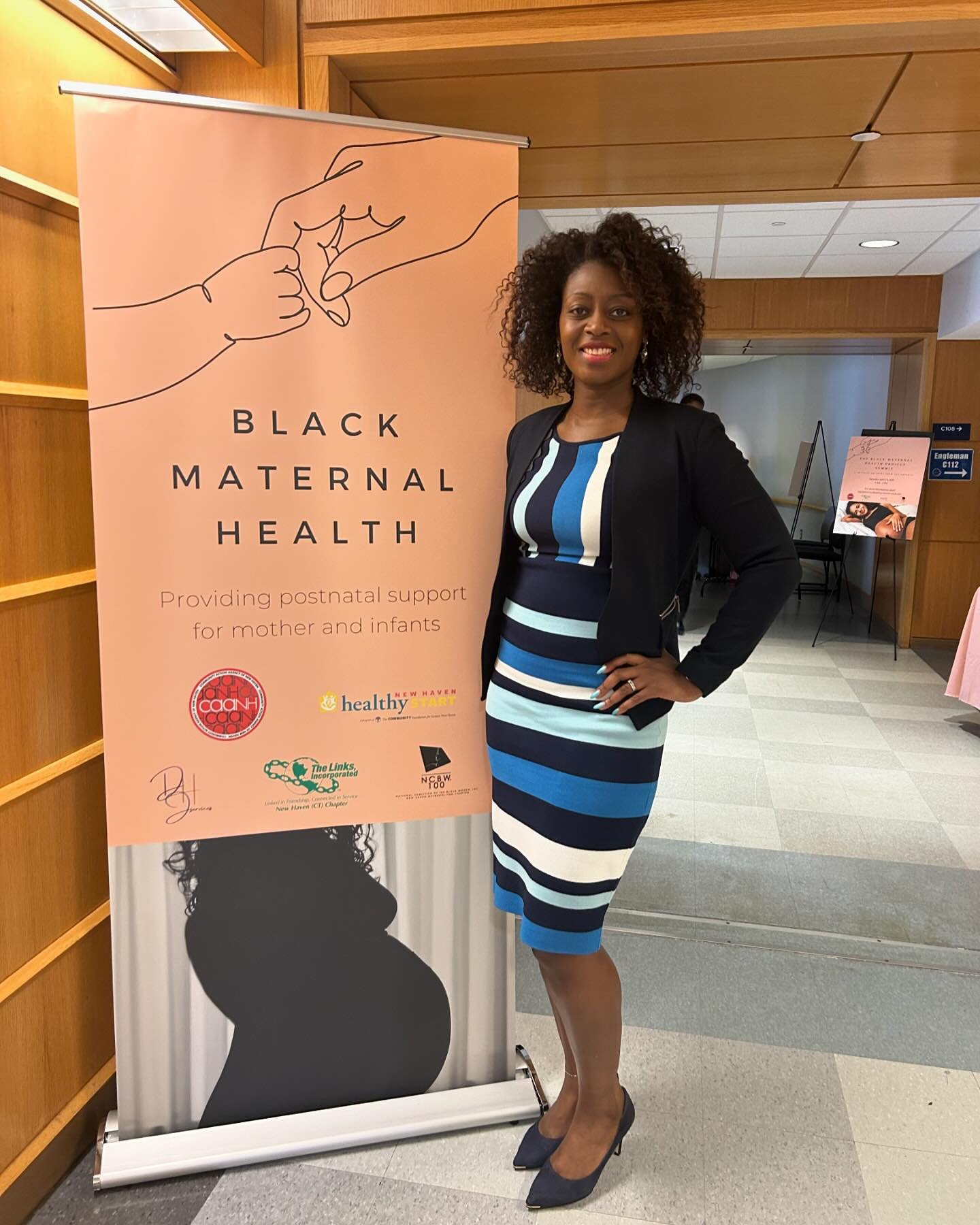 Earlier this month, a group of healthcare professionals, birth workers and community partners gathered together for the inaugural @black_maternal_health_project Summit during Maternal Health week observed annually from April 11th to April 17th. 

Seg