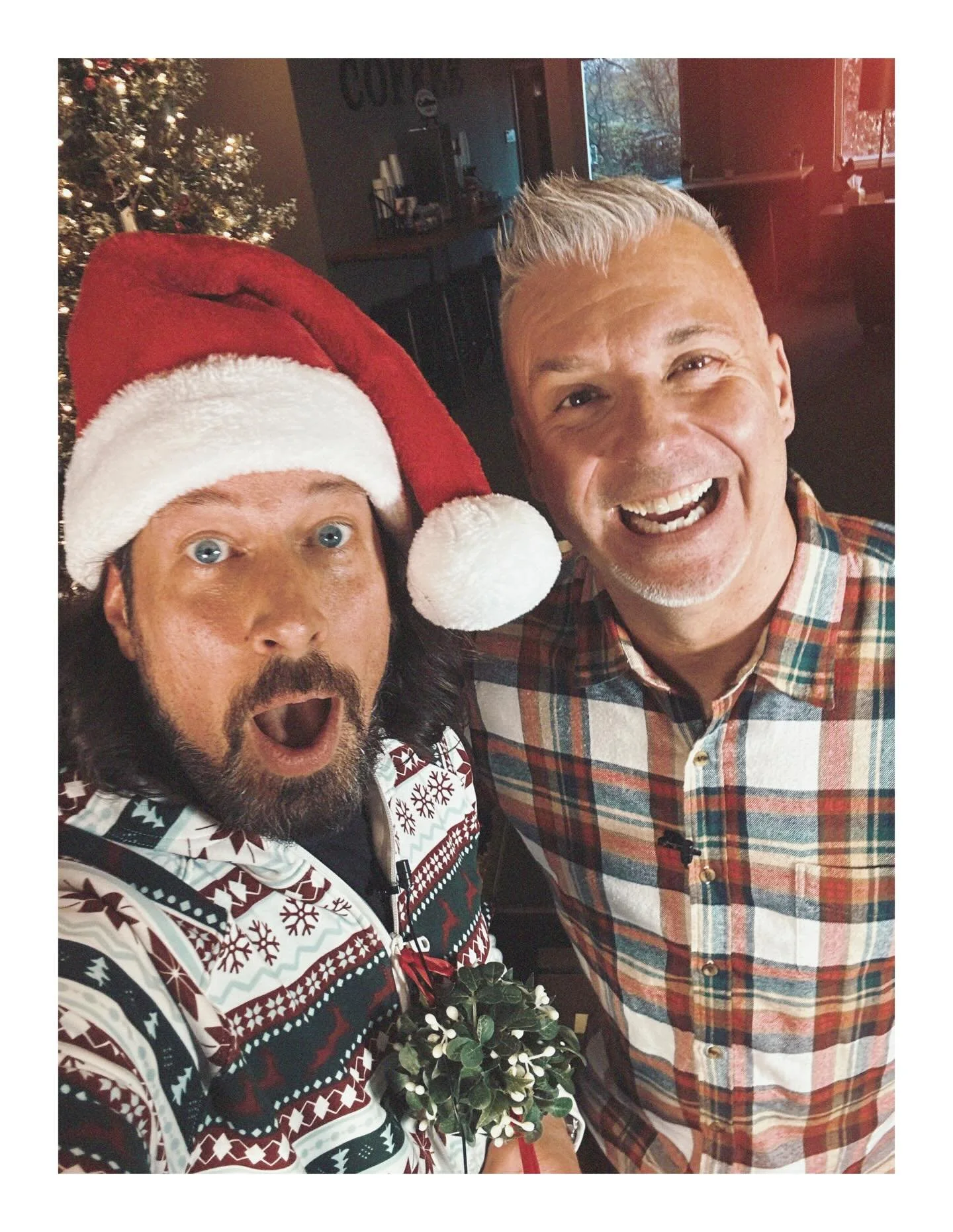 Gearing up for Christmas! A little promo video on the way for you to share with friends and family. 😊🎄