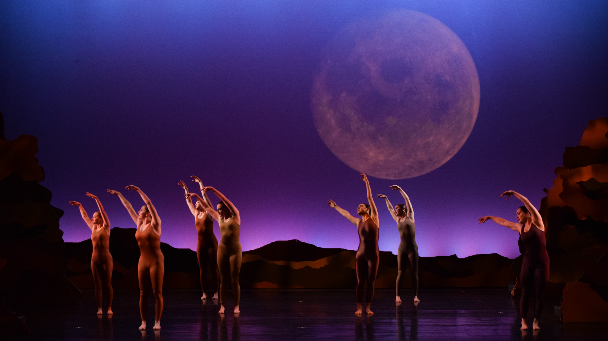 DANCERS GROWING.jpg