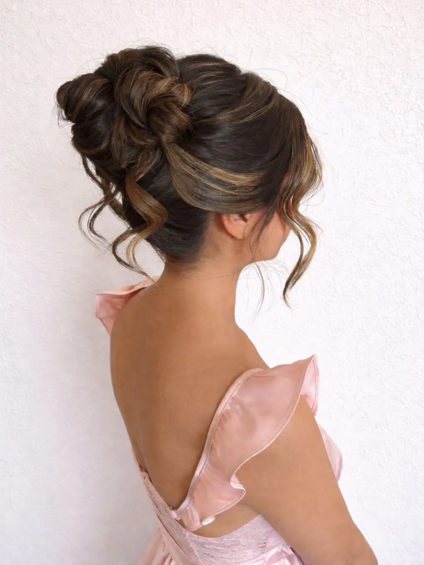 Updo fit for a princess🪄
