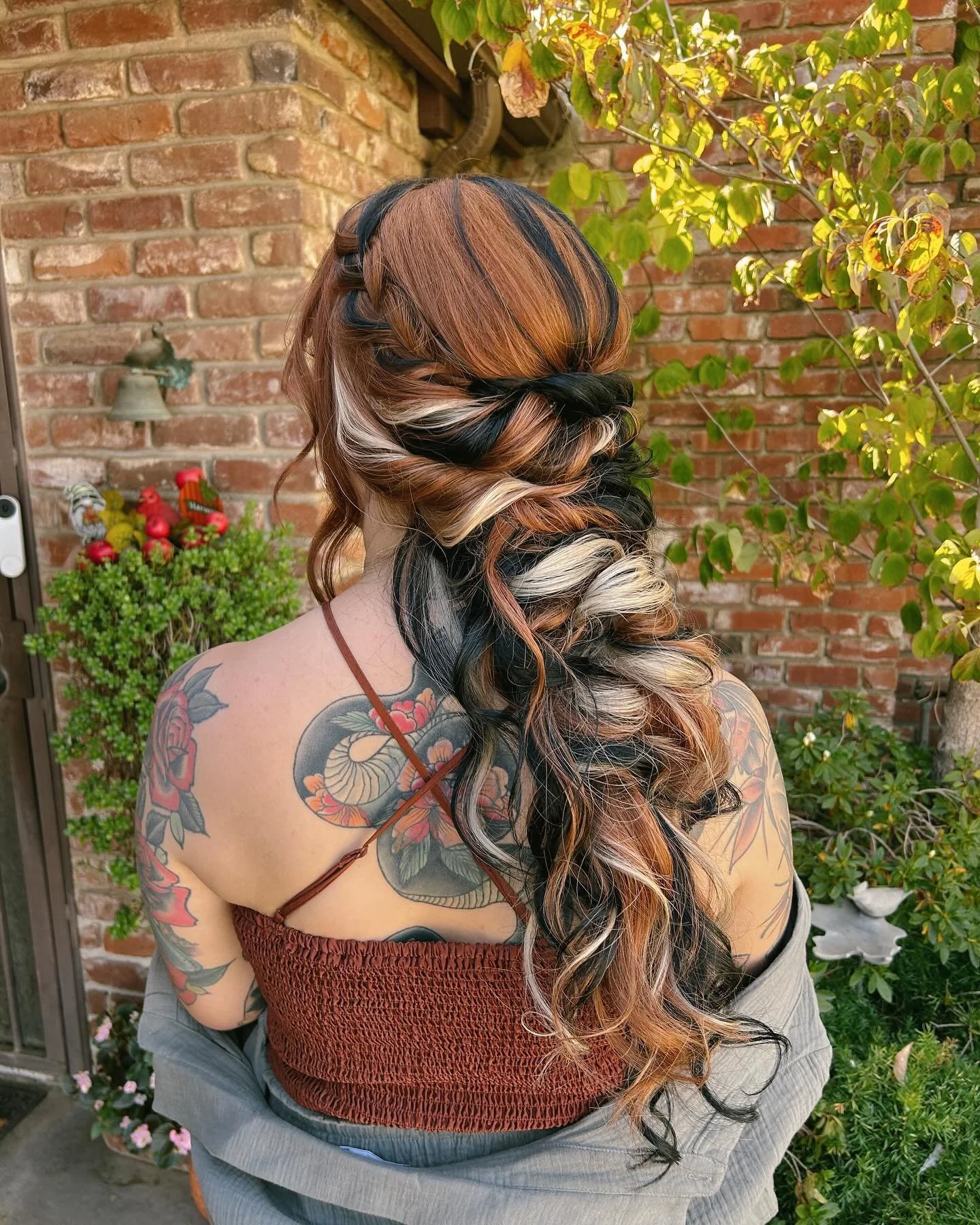 Obviously had to save Alexis&rsquo; wedding style for Halloween 🎃 🖤